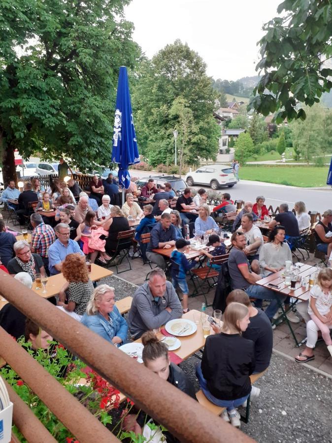 Weisses Roessl Am See Thiersee Exterior foto